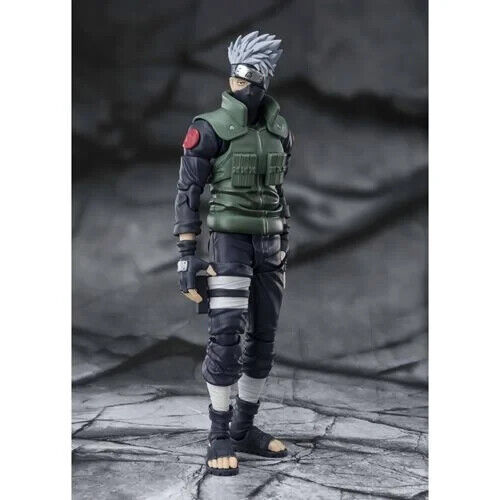 Naruto Shippuden Kakashi Hatake The famed Sharingan Hero S.H.Figuarts 6" Figure