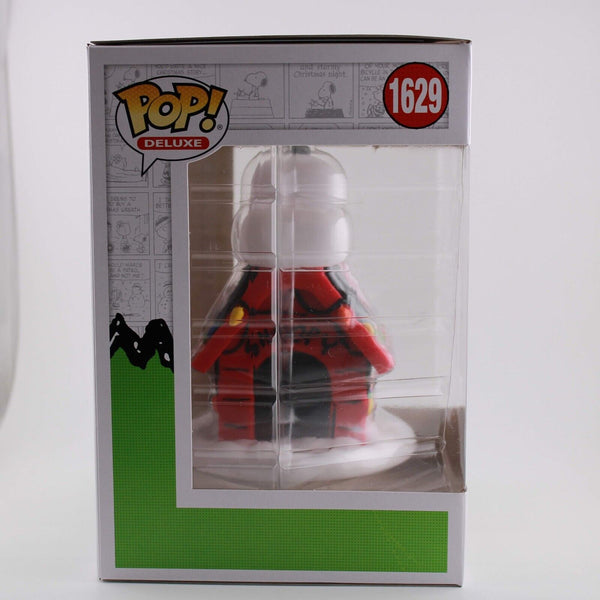 Funko Pop Peanuts - Snoopy with Doghouse and Christmas Lights Figure - #1629