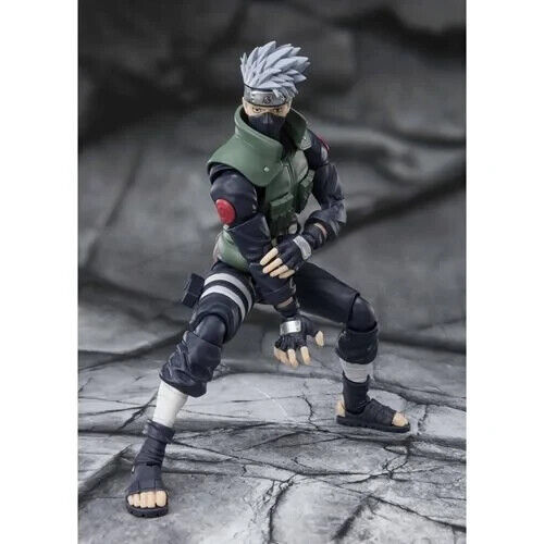 Naruto Shippuden Kakashi Hatake The famed Sharingan Hero S.H.Figuarts 6" Figure