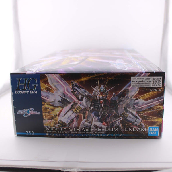 Mighty Strike Freedom Gundam - Gundam SEED Freedom - Bandai Hobby HG 1/144 #250