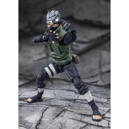 Naruto Shippuden Kakashi Hatake The famed Sharingan Hero S.H.Figuarts 6" Figure