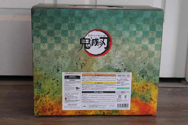 Aniplex Demon Slayer: Kimetsu no Yaiba - Tanjiro Kamado Hinokami Kagura Clear Blue Sky 1/8 scale figure