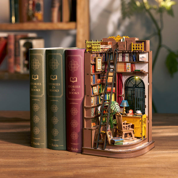 Hands Craft - DIY Book Nook Kit: Silent Corner Study