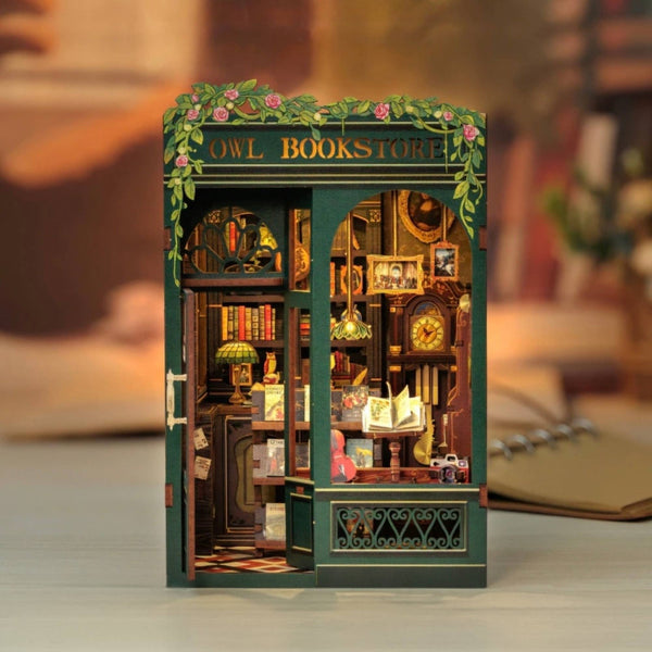 Hands Craft - DIY Book Nook Kit: Owl Bookstore