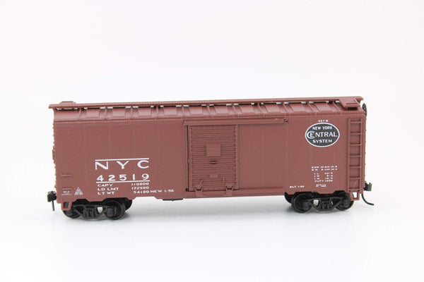 HO scale - NYC 42519 - 40' Boxcar - blt 1-56 - Rail Runner - Athearn