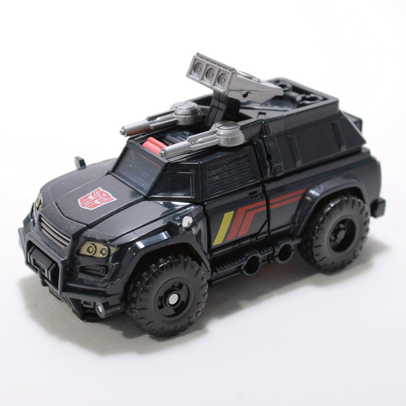 Transformers Thrilling 30 Trailcutter - Deluxe Class Complete Figure Generations