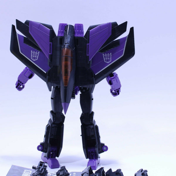Transformers Combiner Wars - Skywarp - Leader Class Generations Figure Toy