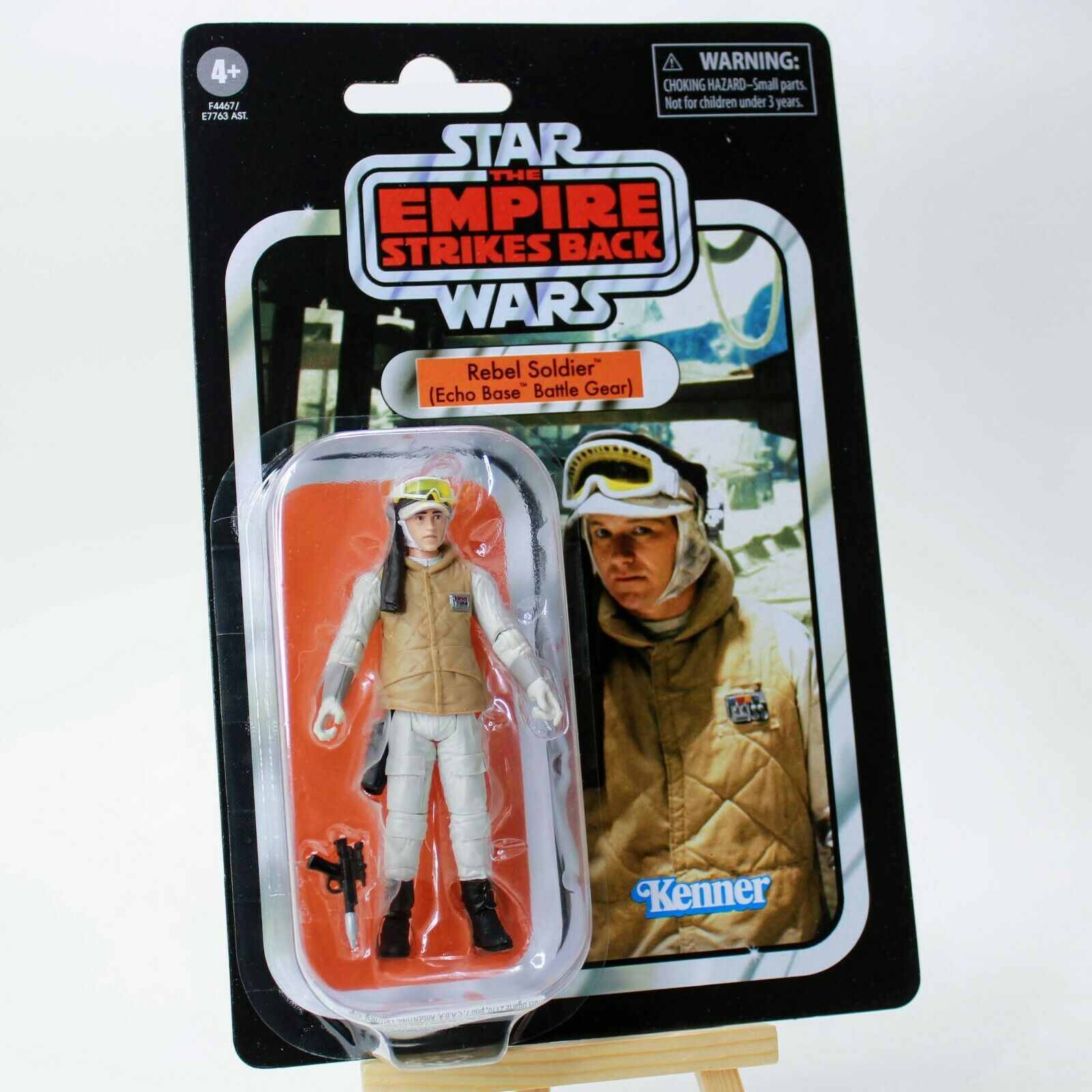 Star Wars The Vintage Collection Rebel Soldier - 3.75" Kenner Action Figure