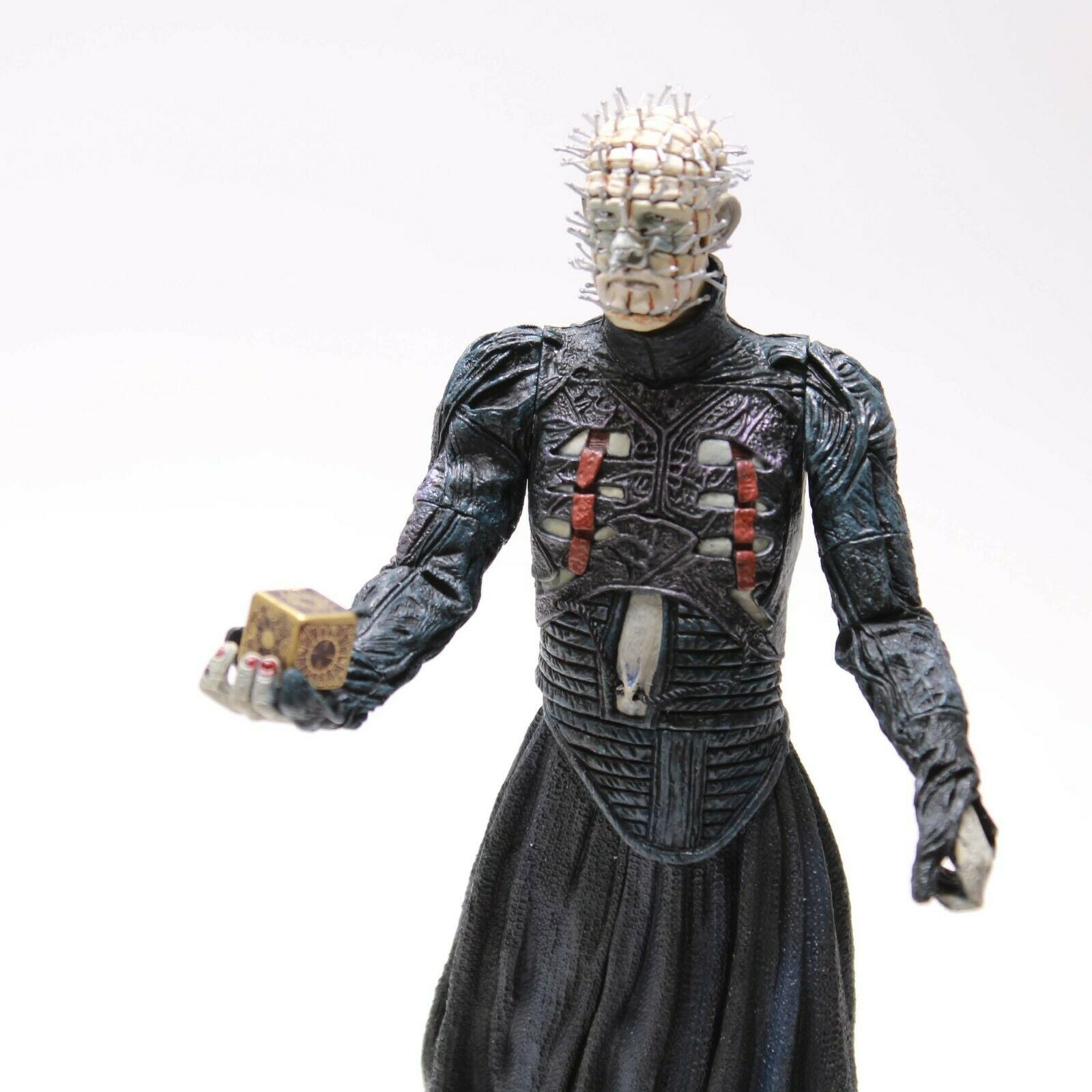 NECA Reel Toys Hellraiser Pinhead Series 1 Complete Action Figure