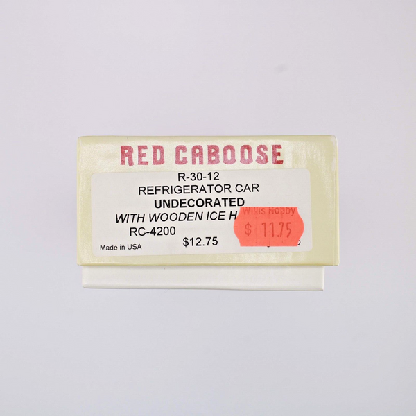 HO scale - Undecorated - Red Caboose - Wooden Reefer Kit