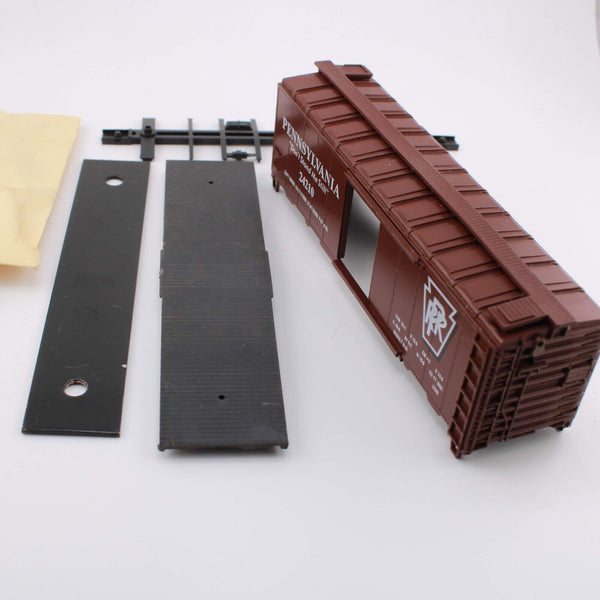 HO scale - PRR 24210 - 40" Box Car- r/blt 8-55 - Athearn