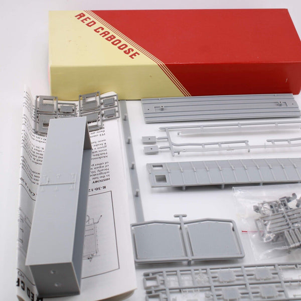 HO scale - Undecorated - Red Caboose - Wooden Reefer Kit