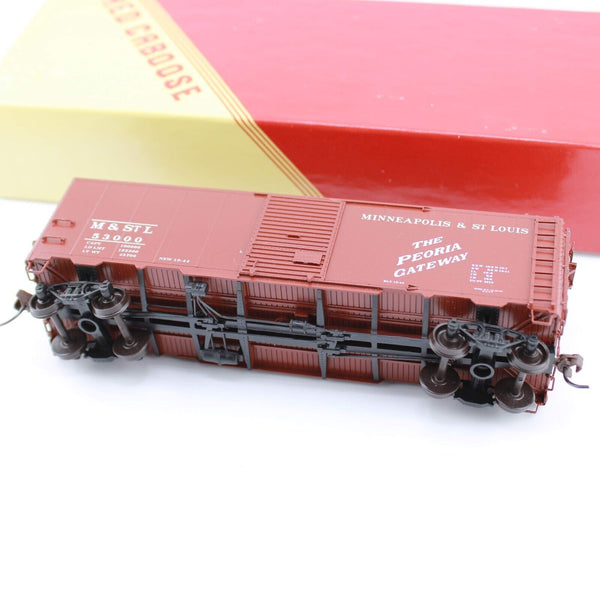 HO scale - M&STL 53000 - Red Caboose - 40" AAR Boxcar - N/BLT 10-44