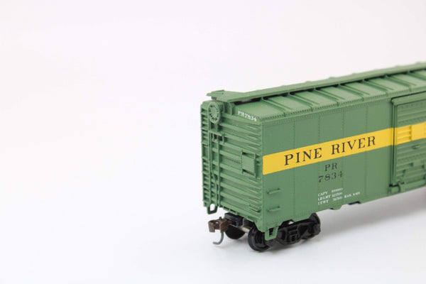 HO scale - PR 78934 - 40' Boxcar - BLT 2-10 Custom - Athearn