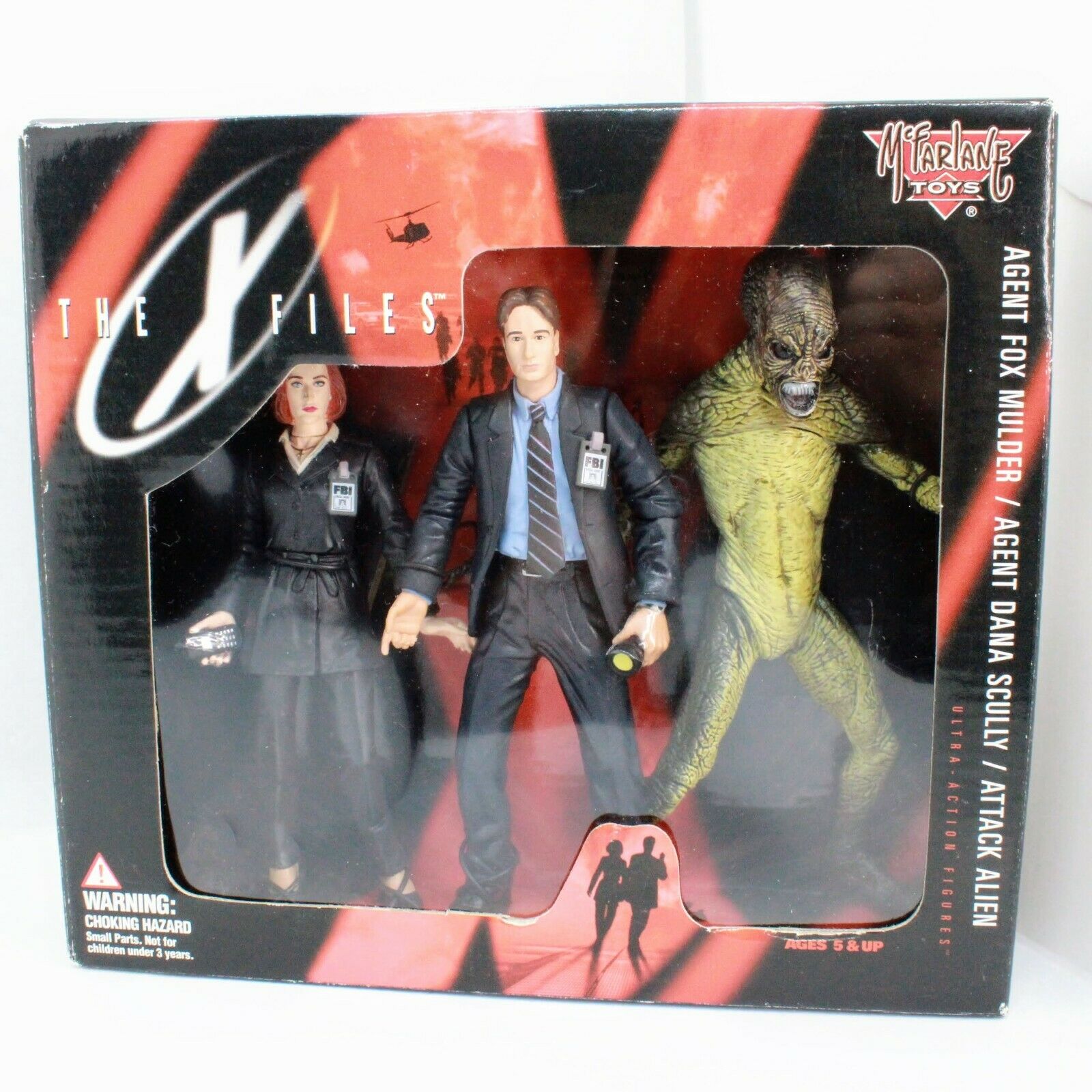 McFarlane Toys The X Files Agent Fox Mulder , Dana Scully & Attack Alien Box Set