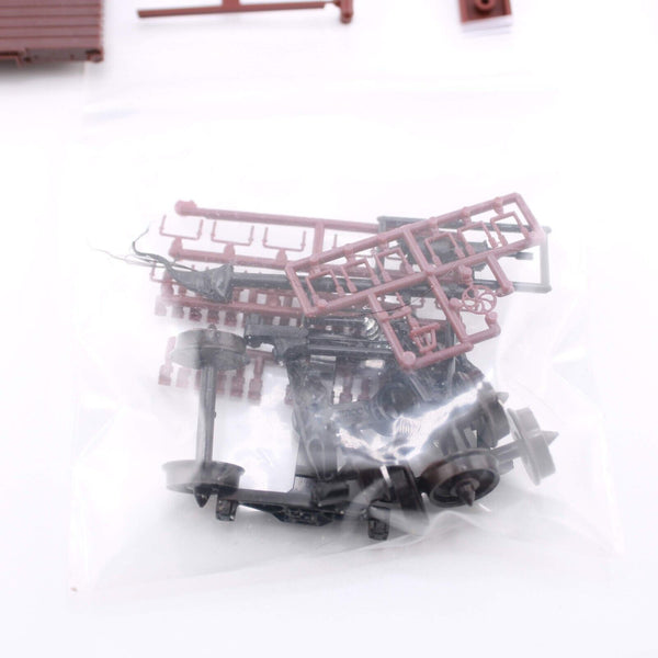 HO scale - 42" Undecorated Flat Fish Car - Red Caboose Kit