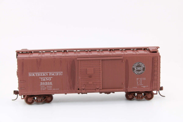 HO scale - SP / T&NO 38366 - 40' Wooden Boxcar - Athearn