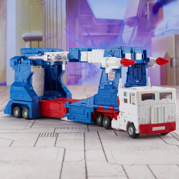 Transformers Studio Series Commander Transformers: The Movie 86-21 Ultra Magnus