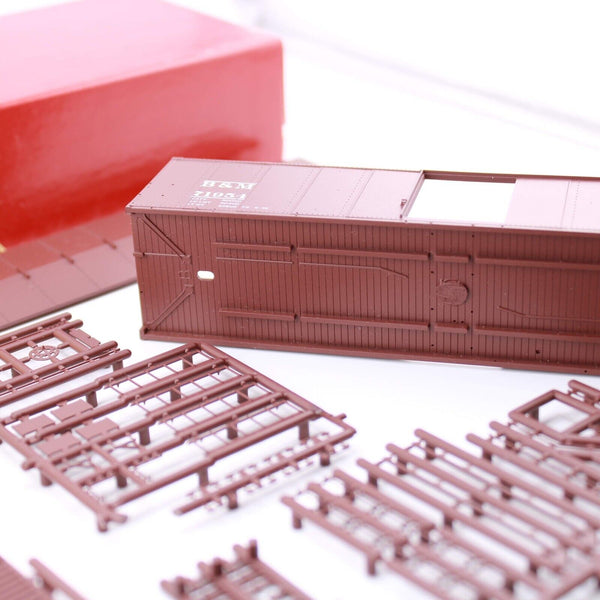 HO scale - NH 30034 - Red Caboose - 40' NY, NH & Hartford AAR Box Car Kit