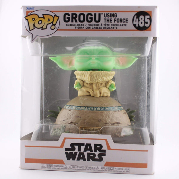 Funko Pop Star Wars - Grogu Using the Force #485 The Mandalorian Dmg Box