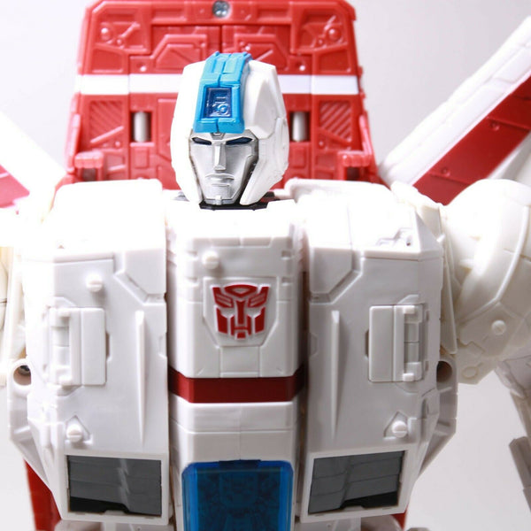 Transformers Siege Commander Jetfire / Skyfire Action Figure WFC 100% Complete