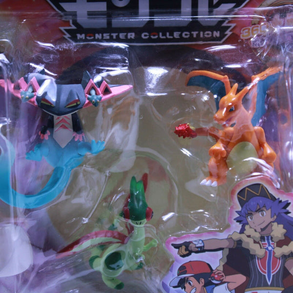 Pokemon Moncolle 3 pack -  Dragapult Charizard & Flygon NEW - 2" figures US ship