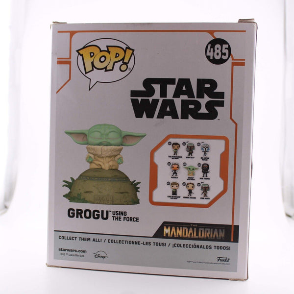 Funko Pop Star Wars - Grogu Using the Force #485 The Mandalorian Dmg Box