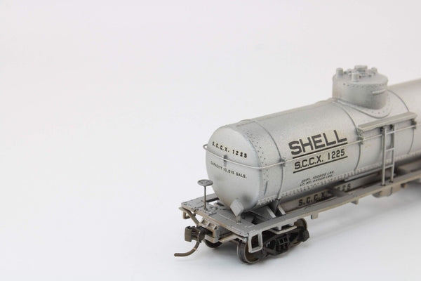 HO scale - SCCX 1225- 1 Dome Shell Tanker - Custom Deco - Athearn