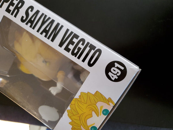 Funko Pop! Dragon Ball Z Super Saiyan Vegito - #491 Figure Exclusive DMG BOX