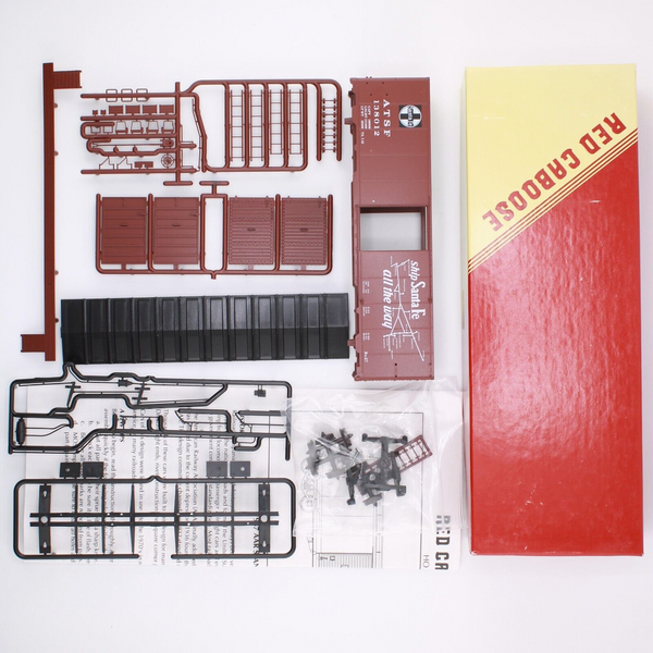HO scale - ATSF 138012 - Red Caboose - Sanat Fe 40' AAR Box Car Kit