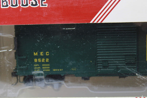 HO scale - MEC 8522 - Red Caboose - 40' ACF Boxcar - N/BLT 9-57