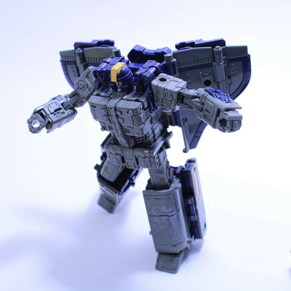 Transformers Siege Astrotrain - War for Cybertron Leader Figure Decepticon