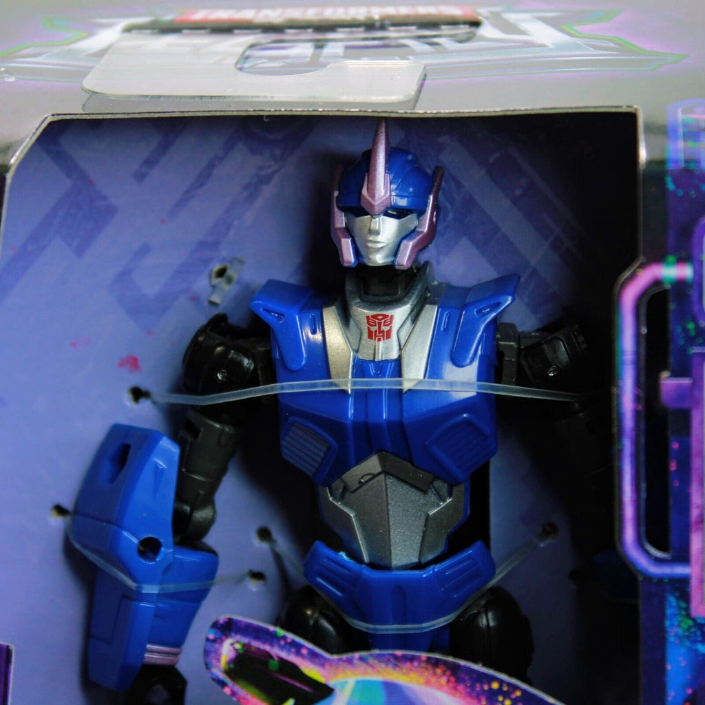 Transformers: Legacy Deluxe Arcee