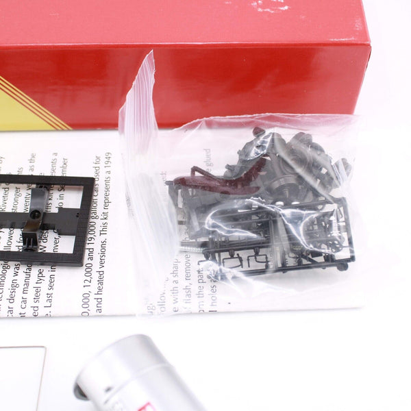 HO scale - COLX 1073 - Red Caboose - Fruit Industries - Tank Car Kit