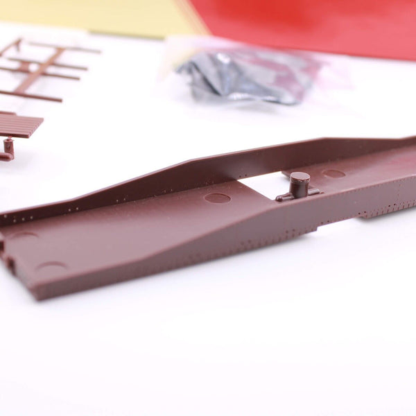 HO scale - 42" Undecorated Flat Fish Car - Red Caboose Kit