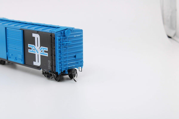 HO scale - BM 76472 - Kadee - 40' PS-1 Standard Boxcar - BLT 3-57