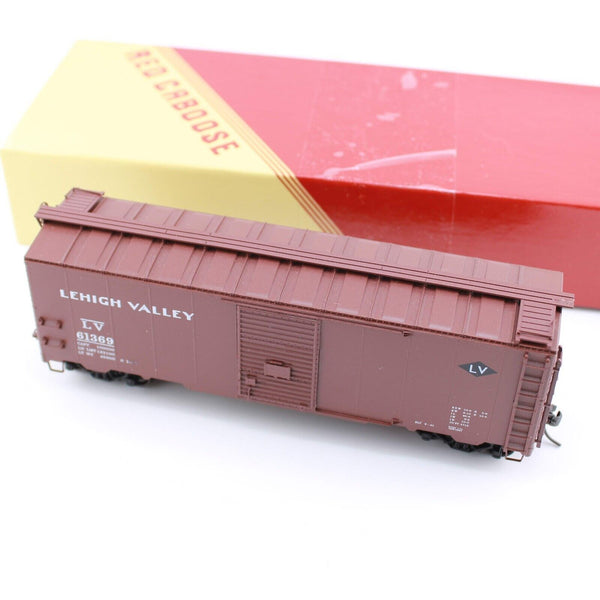 HO scale - LV 61369 - Red Caboose - 40" AAR Boxcar - BLT 4-37