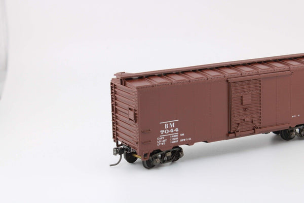HO scale - BM 7044 - 40' Boxcar - BLT 1-52 - Bev-Bel Custom - Athearn